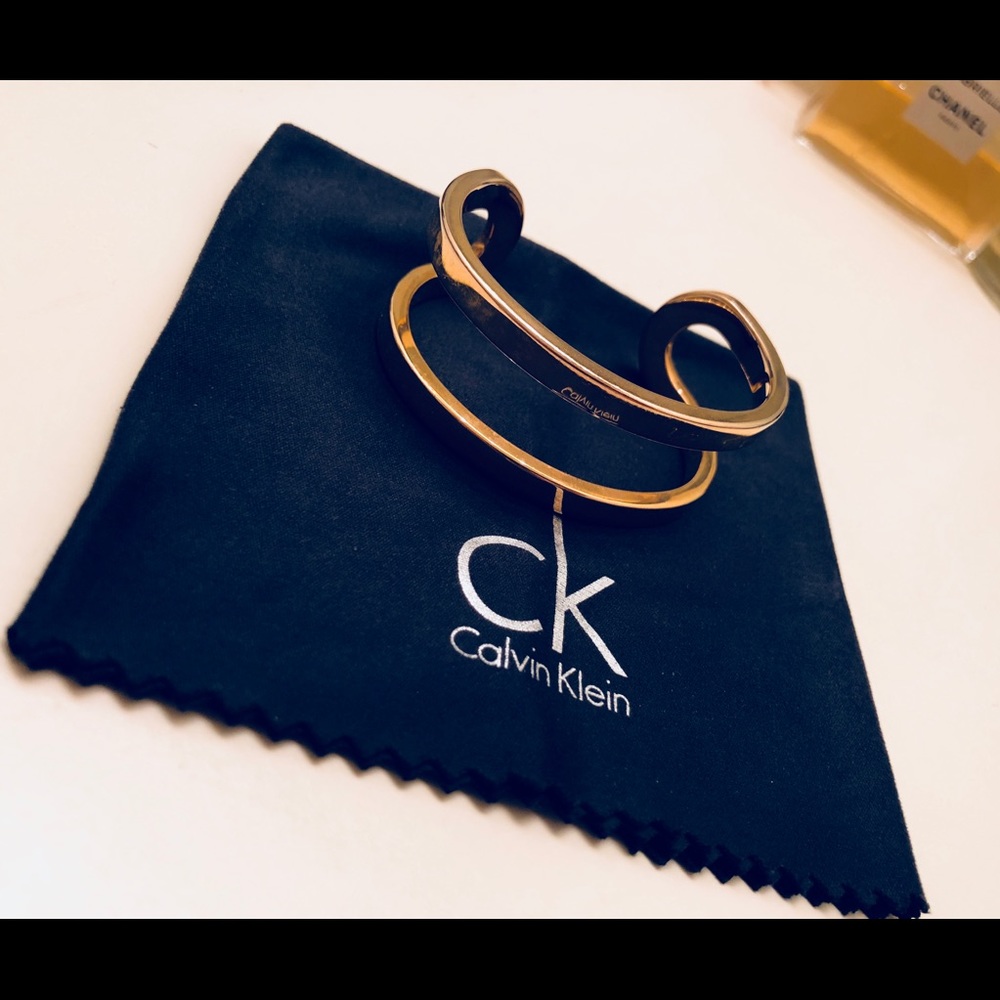 Calvin Klein fashion gold bracelet, XS
